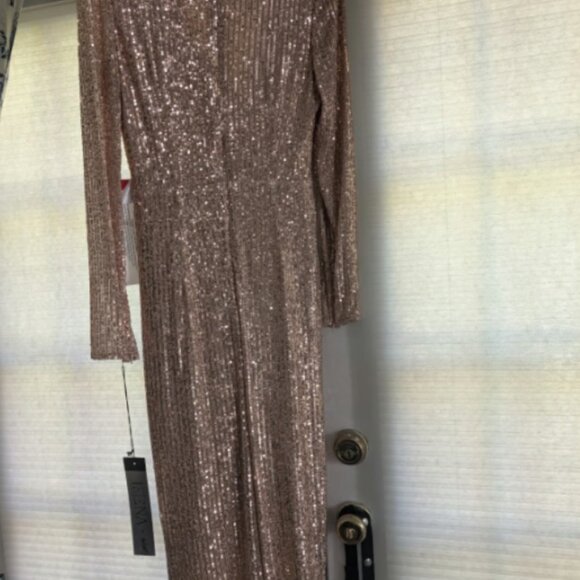 NWT Mac Duggal high low Gold Sequin Dress Long Sleeve Size 8 #26594 - Picture 4 of 7